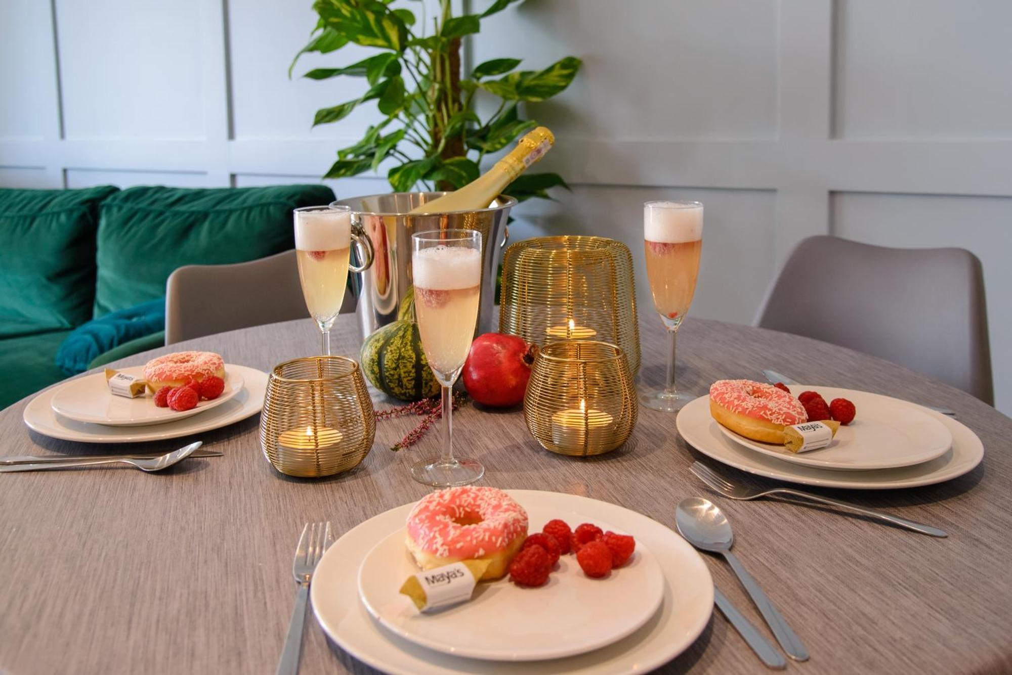 Maya'S Flats & Resorts 34 - Chmielna 73 Gdańsk Buitenkant foto